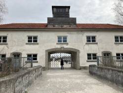 dachau_1.jpg